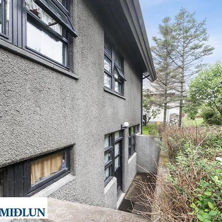 Large apartment close to the centre Reikiavik Exterior foto